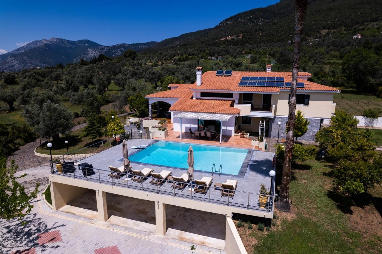 Kouvelia Country Home Luxury Villa Rental Nerotriviá Exteriér fotografie